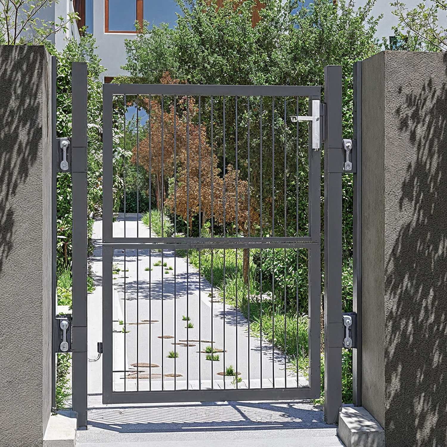 Aia värav, aiavärav, tsingitud teras