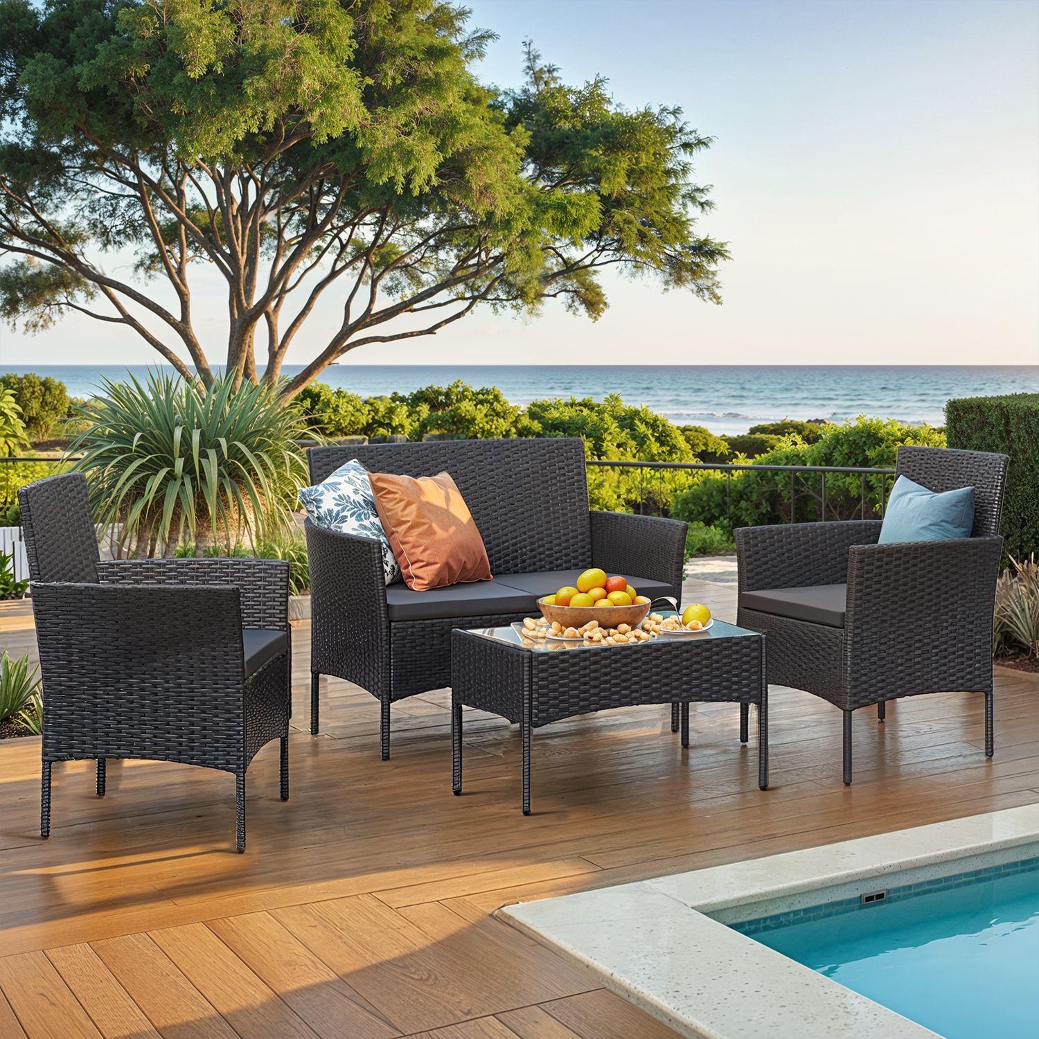 Rõdumööbel, aiakomplekt, valmistatud PE-polürotangist