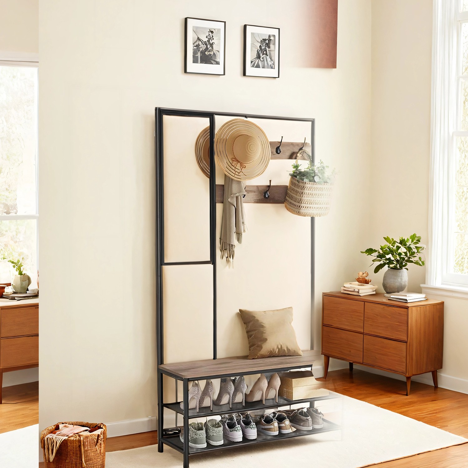 Riidepuuraam konksude ja peegliga, industriaalne stiil