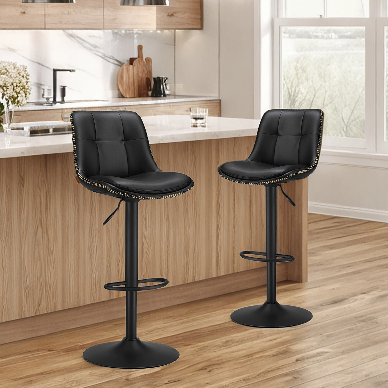 Baaritoolide komplekt (2 tk) seljatoega, tindimust