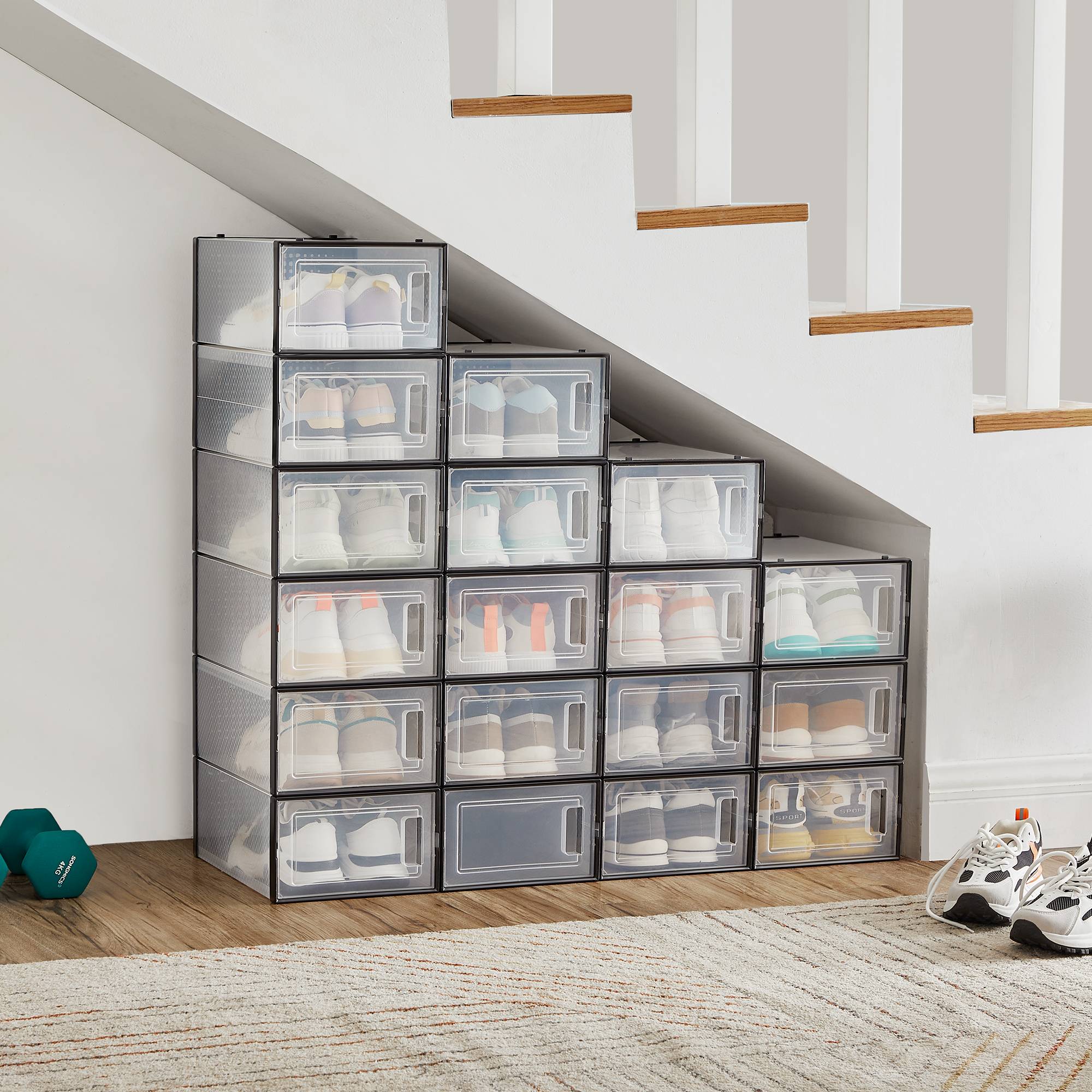 Kingakastid, 18-osaline komplekt, plastist kingakorraldaja