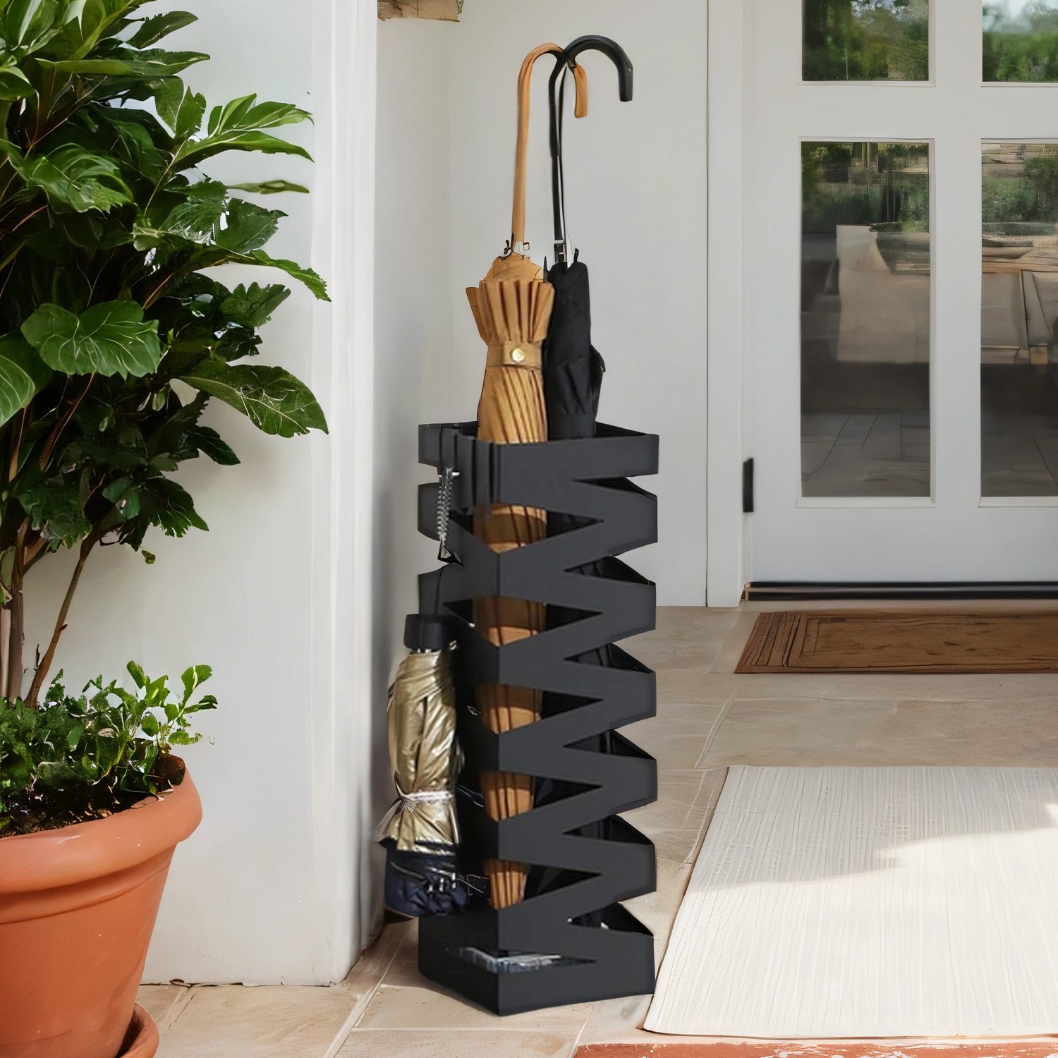 Vihmavarjude hoidja ruudukujuline, metallist vihmavarjude hoidja, veeanumaga ja 4 konksuga