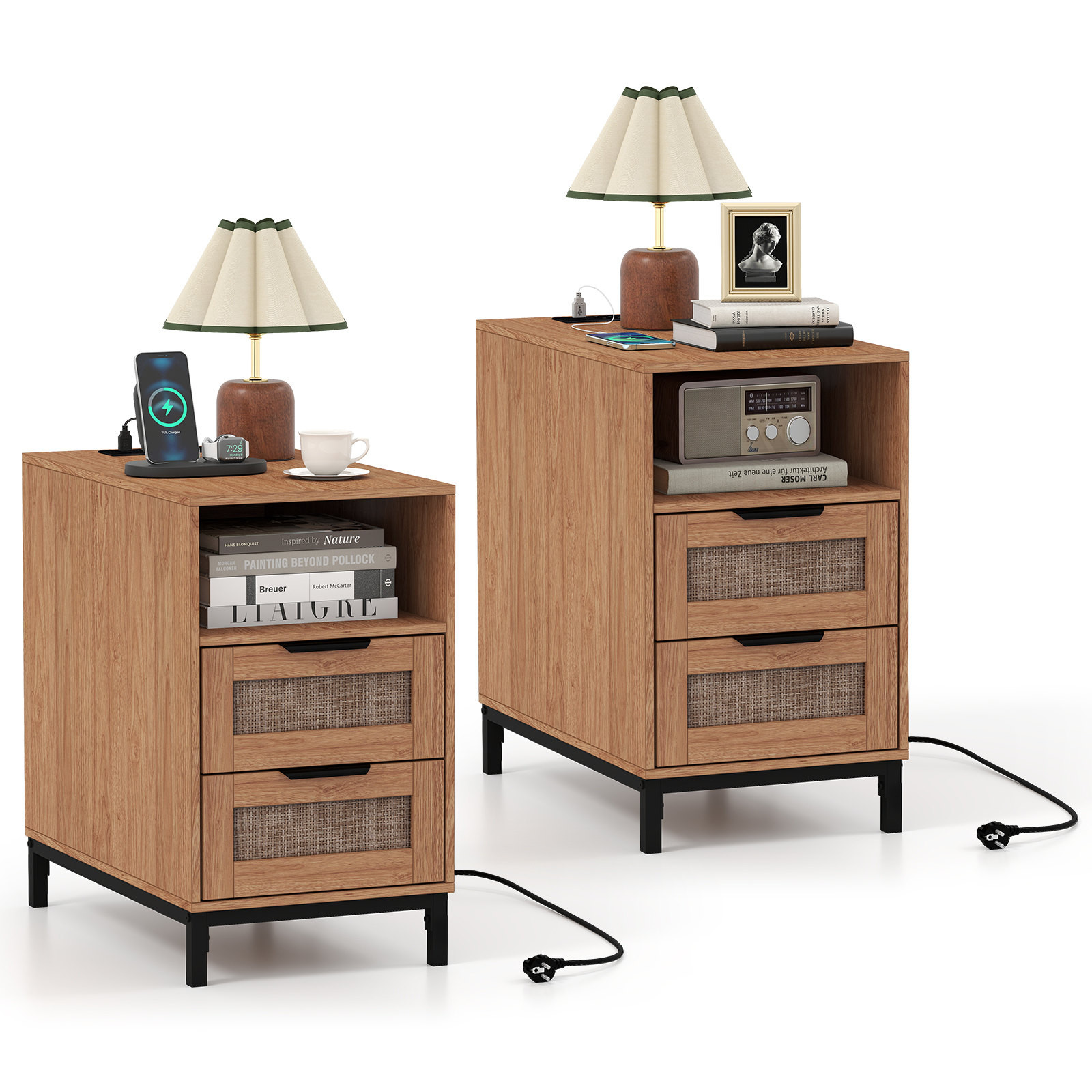 2 külglaua komplekt laadimisjaama ja 2 sahtliga, rotangist ja naturaalsest puidust öökapp