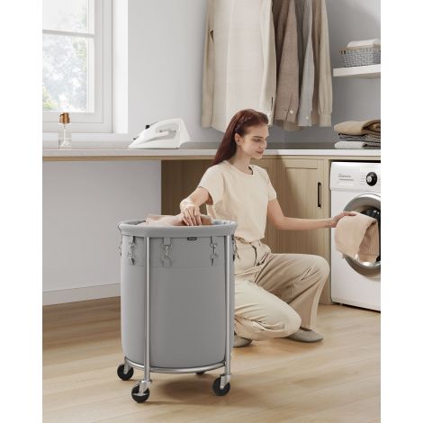 Pesukorv ratastel 70L, hall