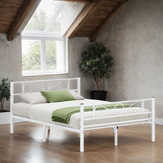 Voodi 140 x 190 cm, külalistevoodi, metallist kaheinimesevoodi