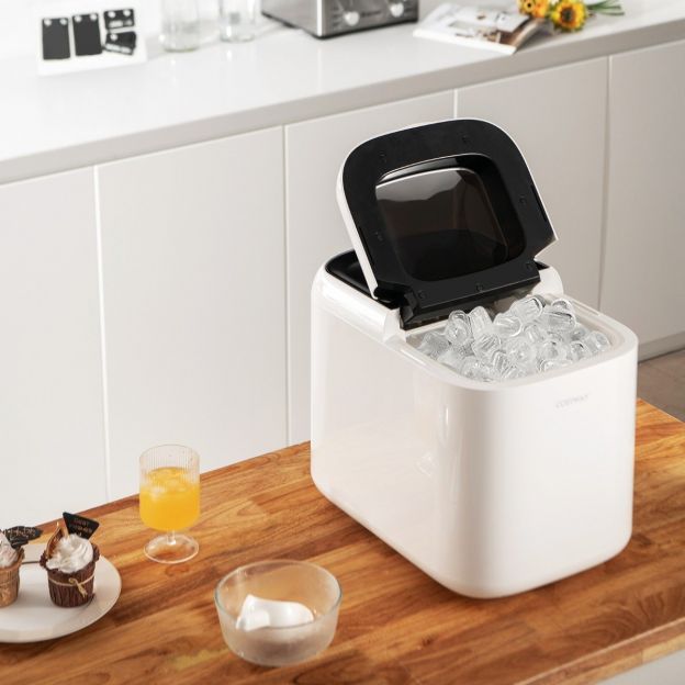 Jääkuubikumasin Ice Maker Jäämasin Jääkuubikute valmistaja 2 l veepaak valge