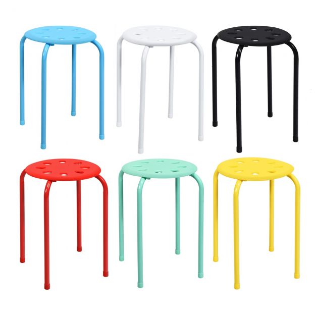 Pakis 6 virnastatavat metallist taburetti Erinevat värvi lastetaburetid 30 x 30 x 44,5 cm Värvilised